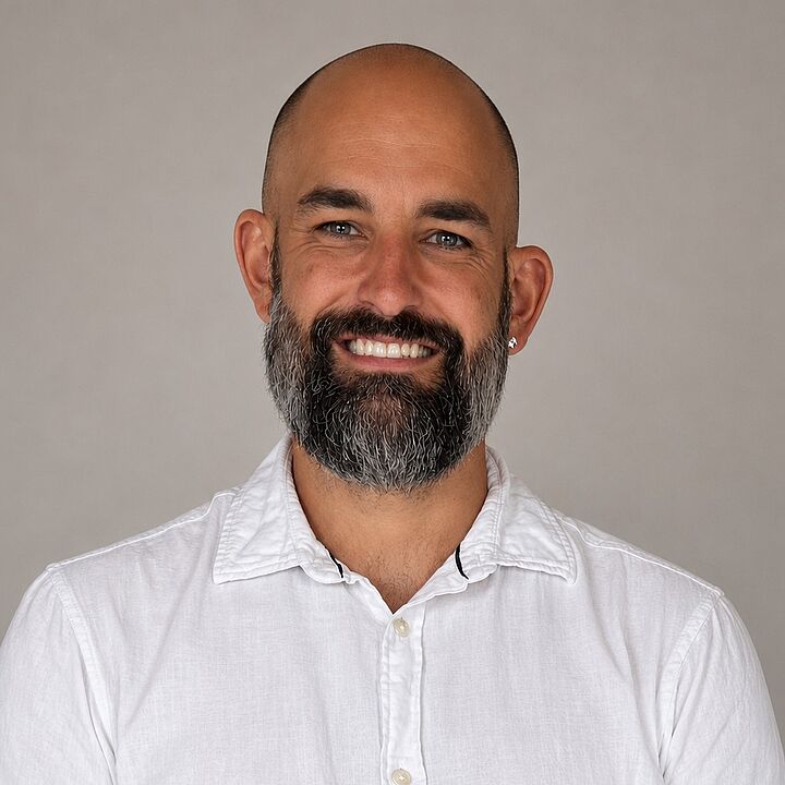 Tobias Haller